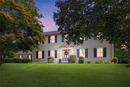 39 Applewood Road, Cranston, RI 02920, USA
