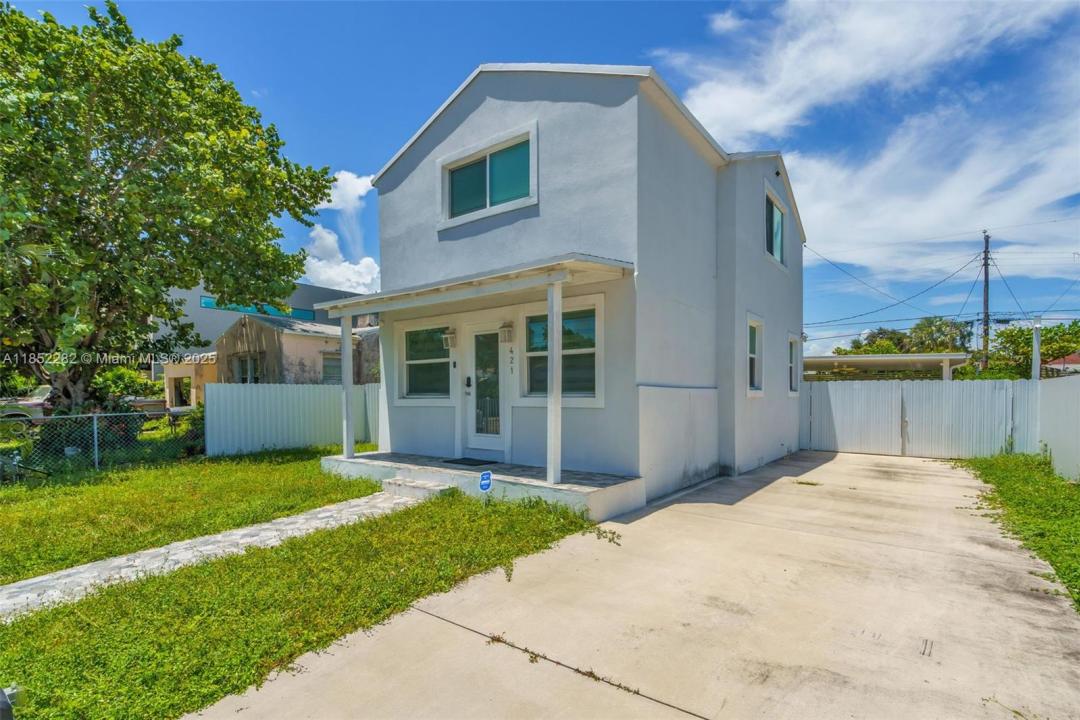421 NW 44th St, Miami, 佛羅里達州 33127, 美國