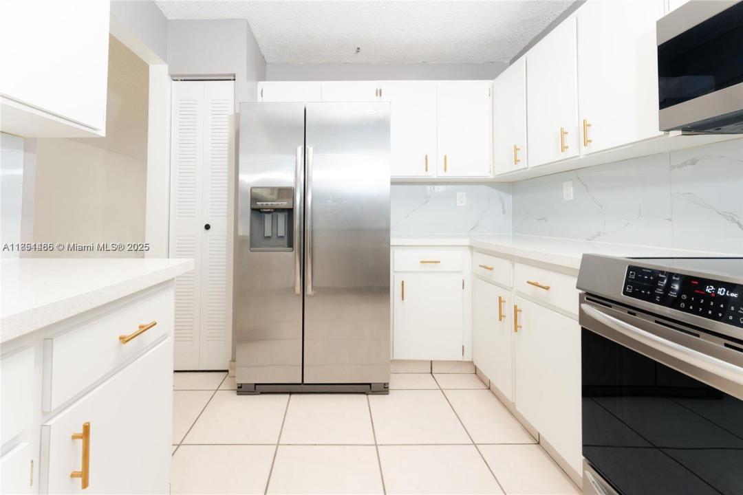 452 SW 2nd St 13, Miami, 佛罗里达州 33130, 美国