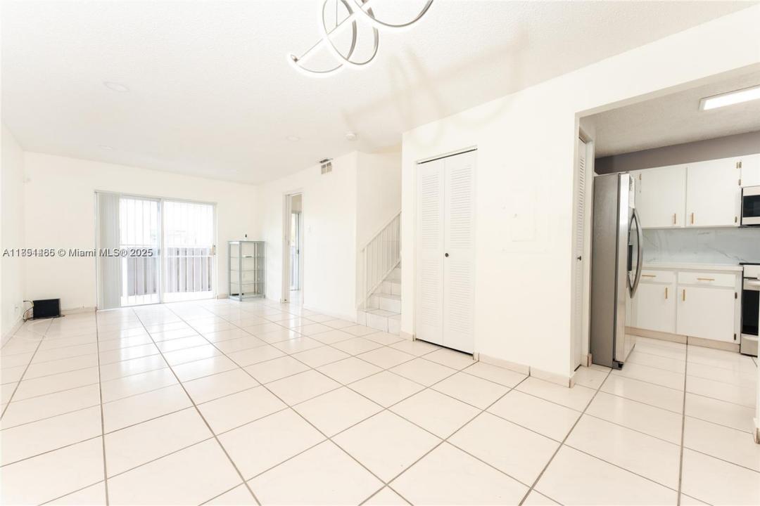 452 SW 2nd St 13, Miami, 佛罗里达州 33130, 美国