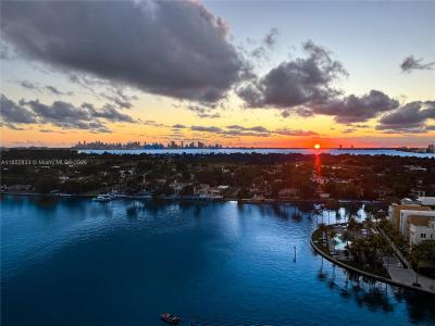 5900 Collins Ave 1607, Miami Beach, Florida 33140, USA