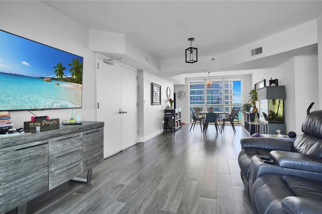 5900 Collins Ave 1607, Miami Beach, Floride 33140, États-Unis