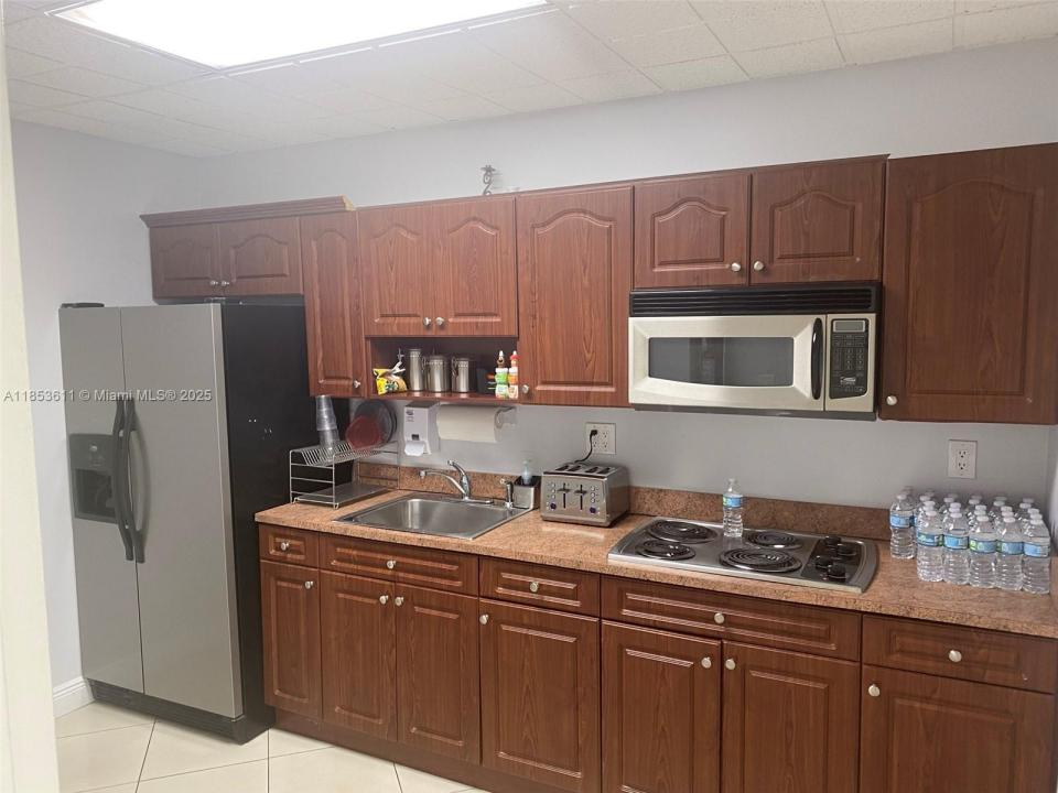 2801 Greene St Suite 18, Hollywood, 佛羅里達州 33020, 美國