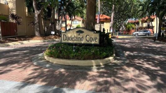 10170 SW 77th Ct, Miami, Florida 33156, USA