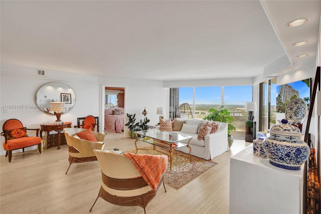 4000 Towerside Ter PH9, Miami, فلوريدا 33138, الولايات المتحدة