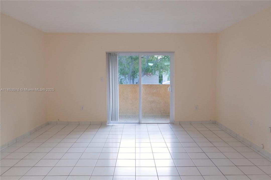 9962 SW 88th St 722-7, Miami, 佛罗里达州 33176, 美国