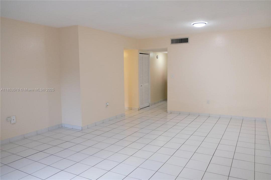 9962 SW 88th St 722-7, Miami, 佛罗里达州 33176, 美国