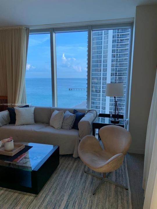 17315 Collins Ave 2105, Sunny Isles Beach, פלורידה 33160, ארצות הברית של אמריקה 