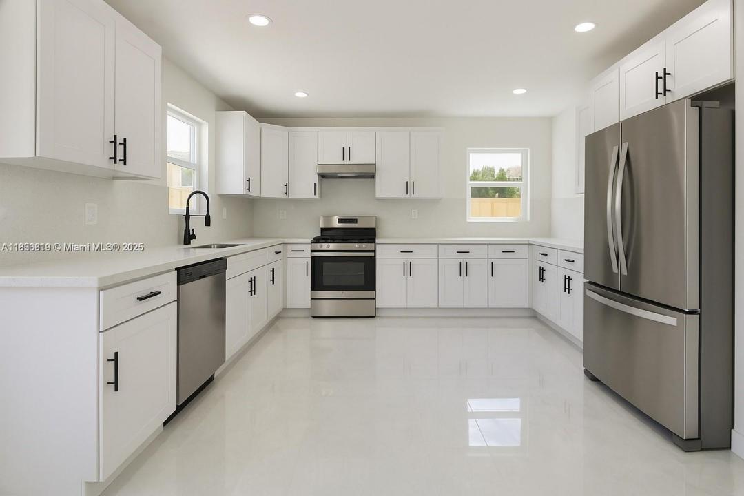 2840 NW 171st St, Miami Gardens, Florida 33056