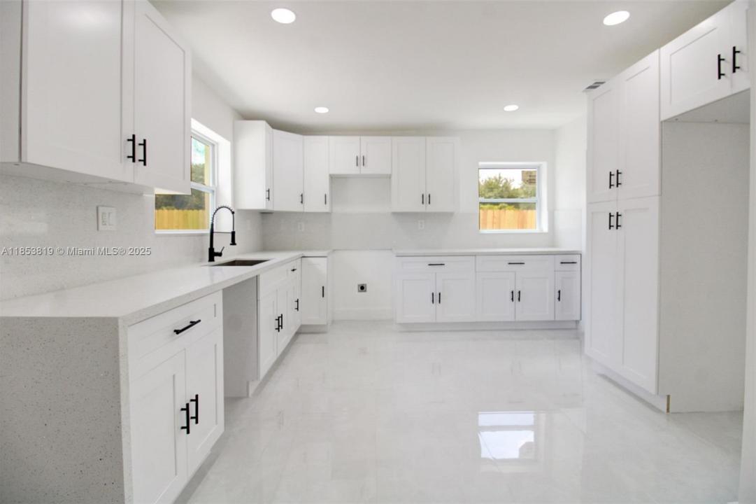 2840 NW 171st St, Miami Gardens, Florida 33056