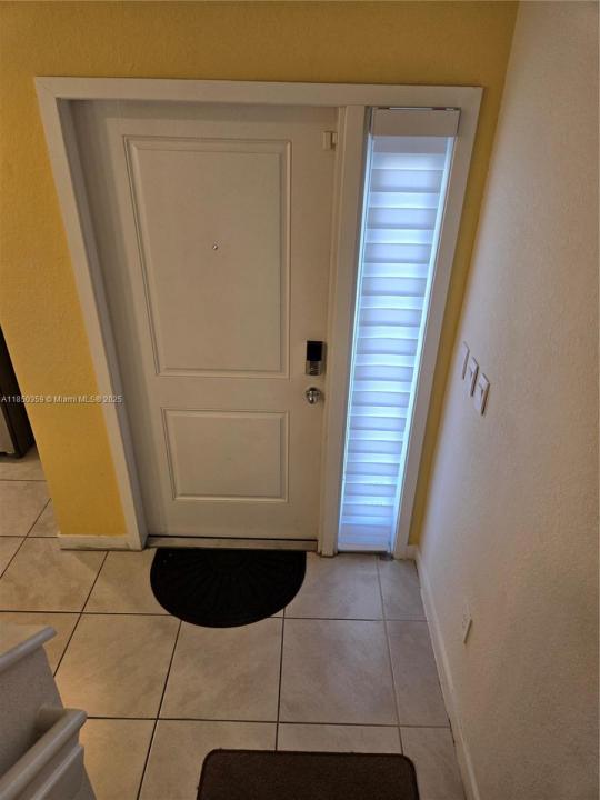 528 NE 1st Dr, Homestead, Florida 33034