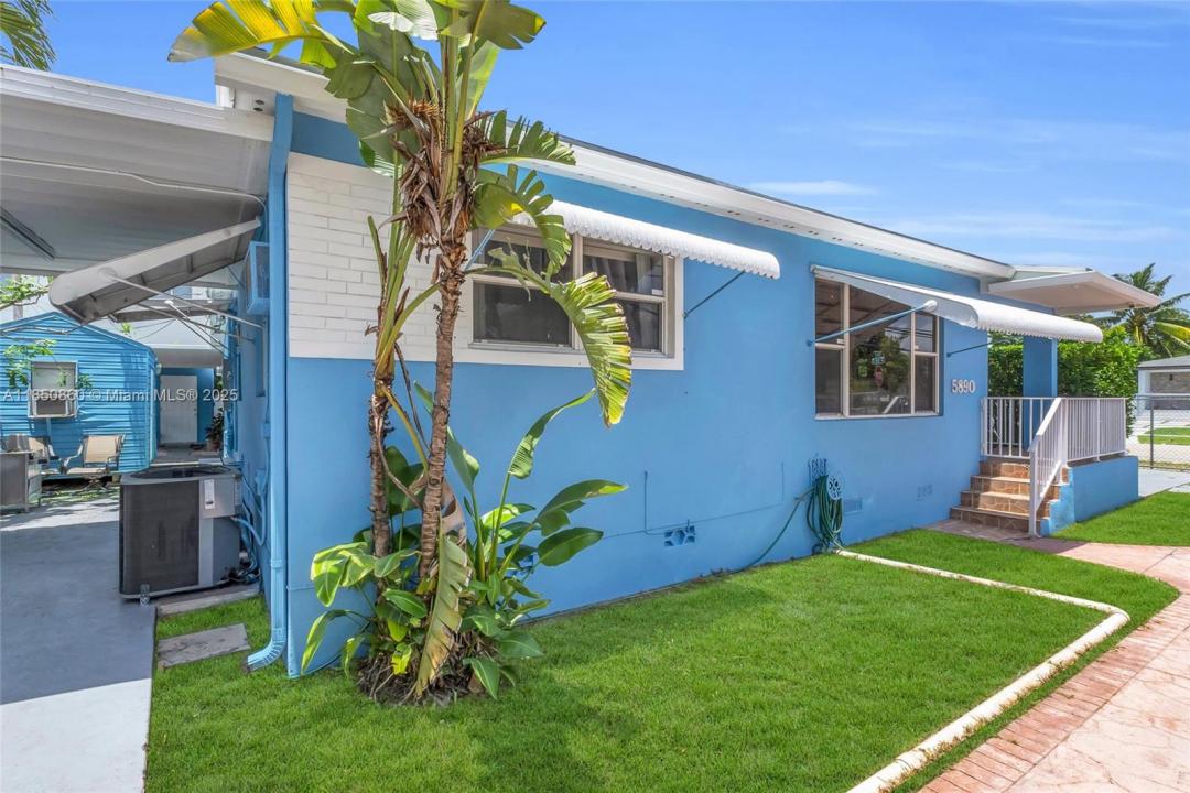 5890 Palm Ave, Hialeah, 佛罗里达州 33012, 美国