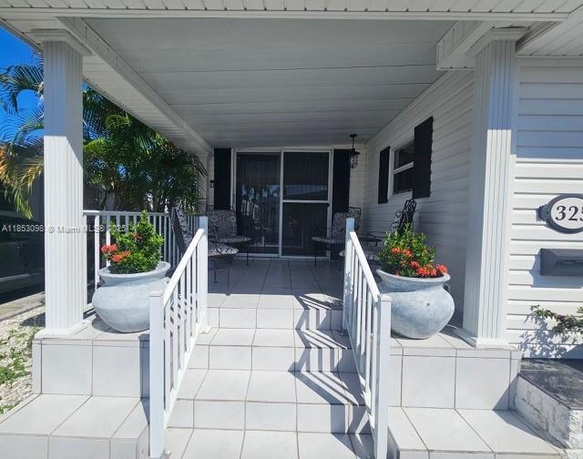 325 Lone Pine Ln 0, Hallandale Beach, Flórida 33009, Estados Unidos