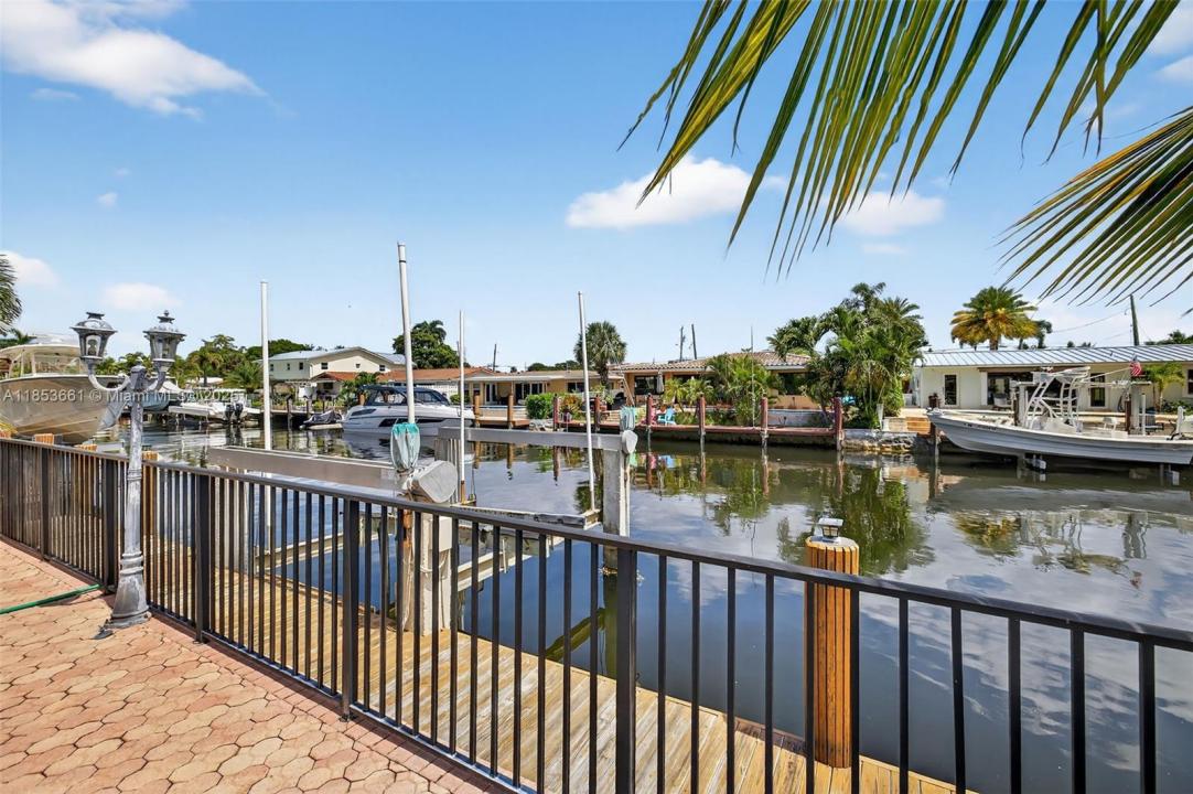 2481 SE 15th St, Pompano Beach, Florida 33062, Stati Uniti
