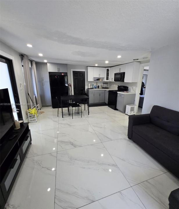 1281 NE 110th St 1281, Miami, Flórida 33161, Estados Unidos