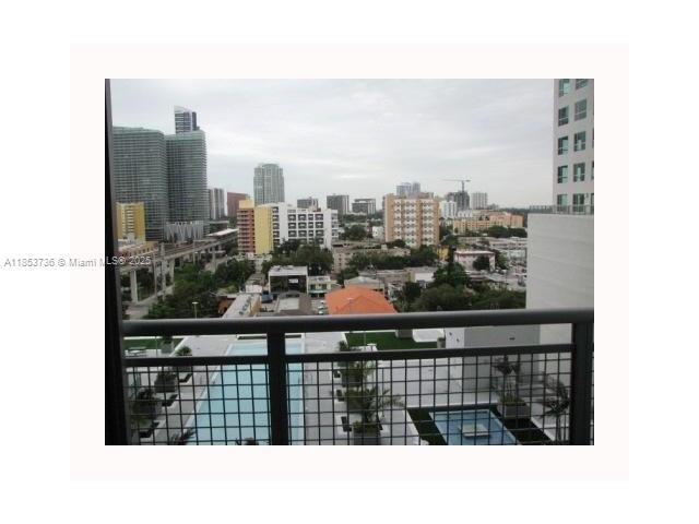 690 SW 1st Ct 1123, Miami, Florida 33130, Stati Uniti