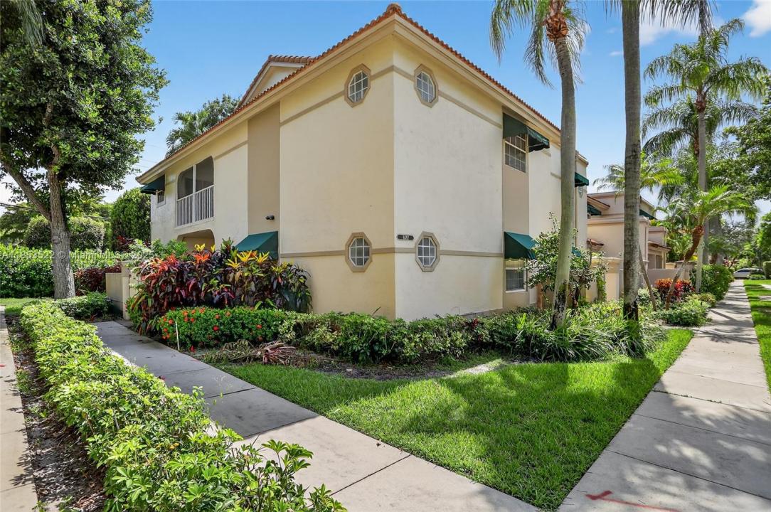 6582 Via Regina, Boca Raton, Флорида 33433, Соединенные Штаты