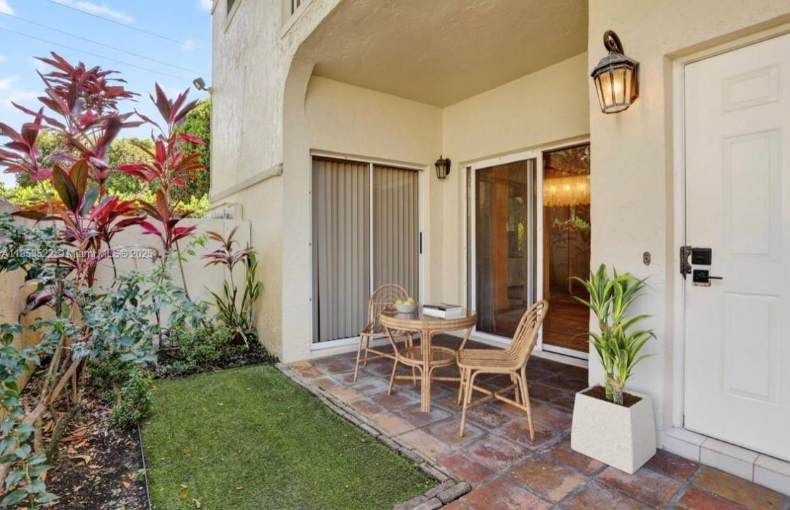 6582 Via Regina, Boca Raton, Флорида 33433, Соединенные Штаты