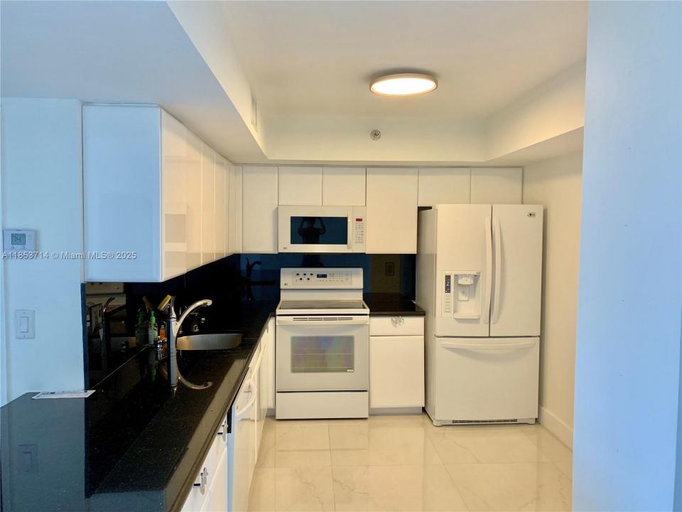 19101 Mystic Pointe Dr 2709, Aventura, Florida 33180