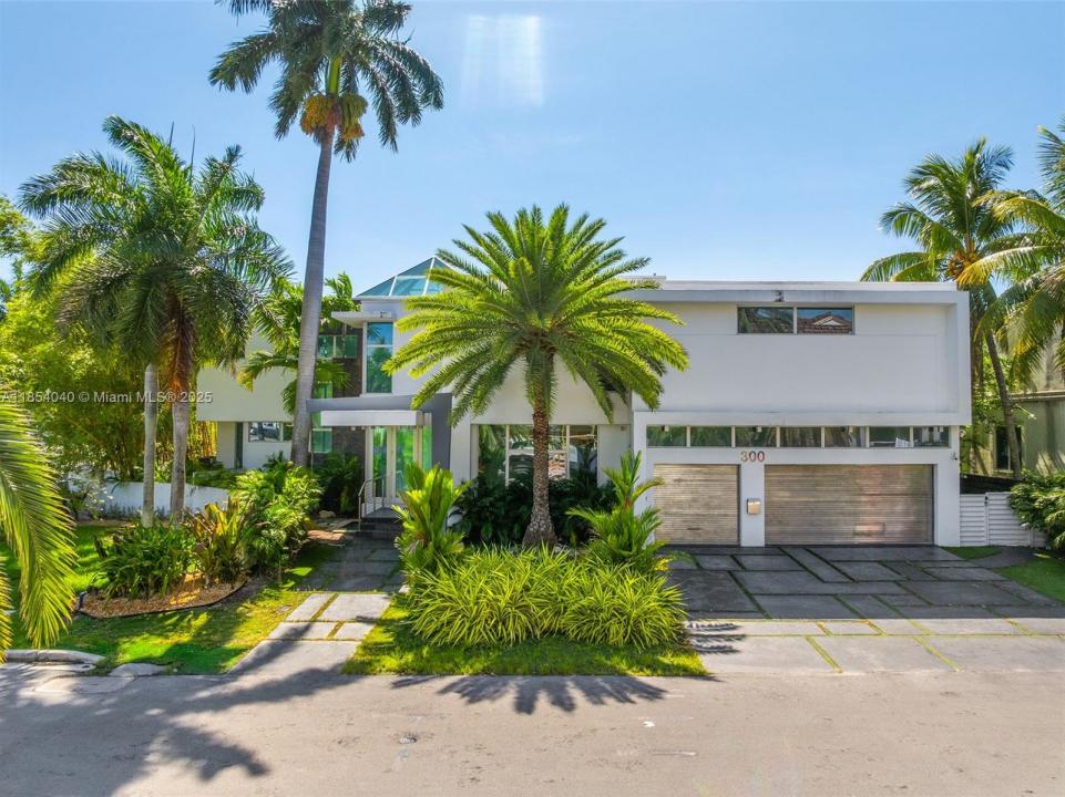 300 Royal Plaza Dr, Fort Lauderdale, Flórida 33301, Estados Unidos