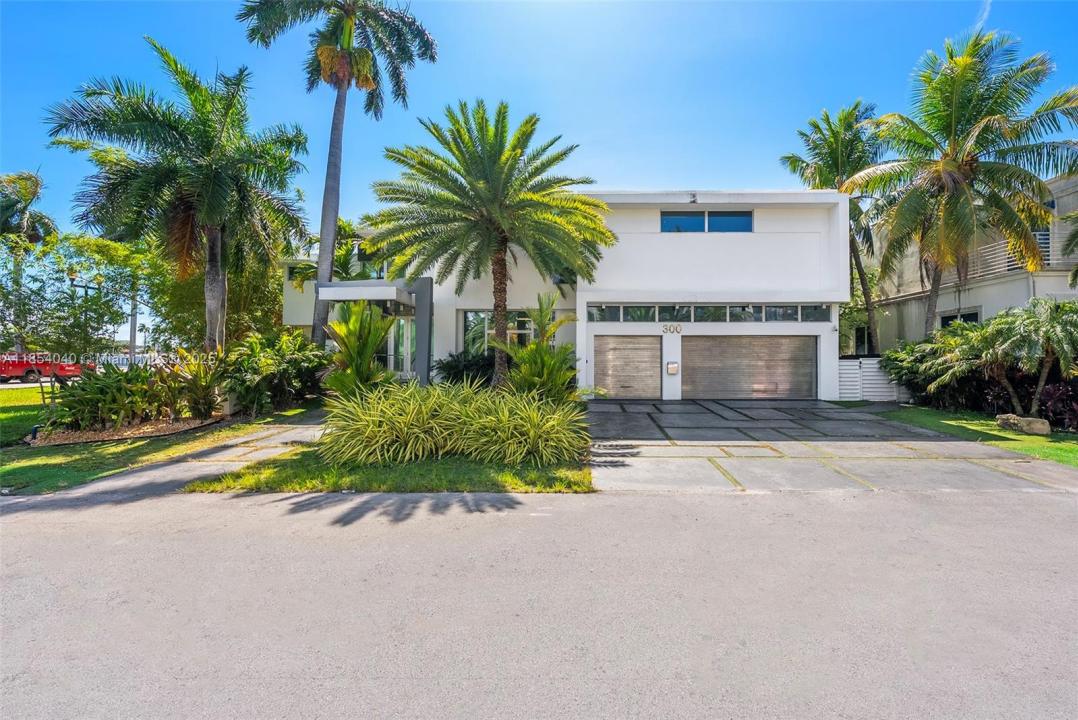 300 Royal Plaza Dr, Fort Lauderdale, Flórida 33301, Estados Unidos