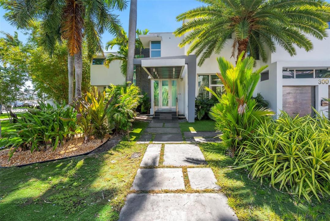 300 Royal Plaza Dr, Fort Lauderdale, Flórida 33301, Estados Unidos