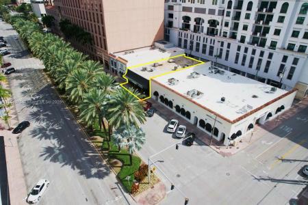 274 Alhambra Cir, Coral Gables, Florida 33134, USA