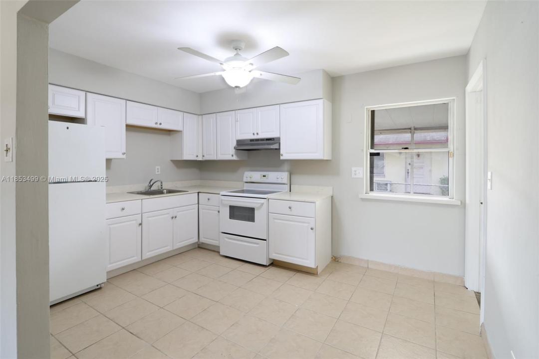 1504 N 24th Ave 1508, Hollywood, Florida 33020