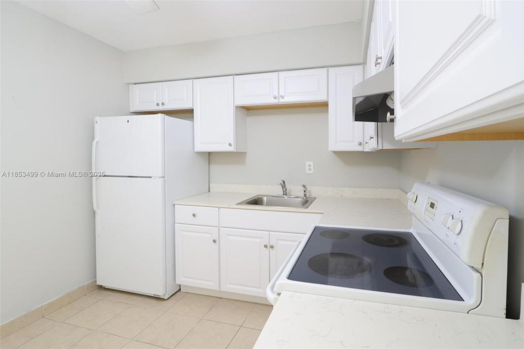 1504 N 24th Ave 1508, Hollywood, Florida 33020