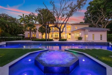 13580 SW 67th Ave, Pinecrest, Florida 33156, USA