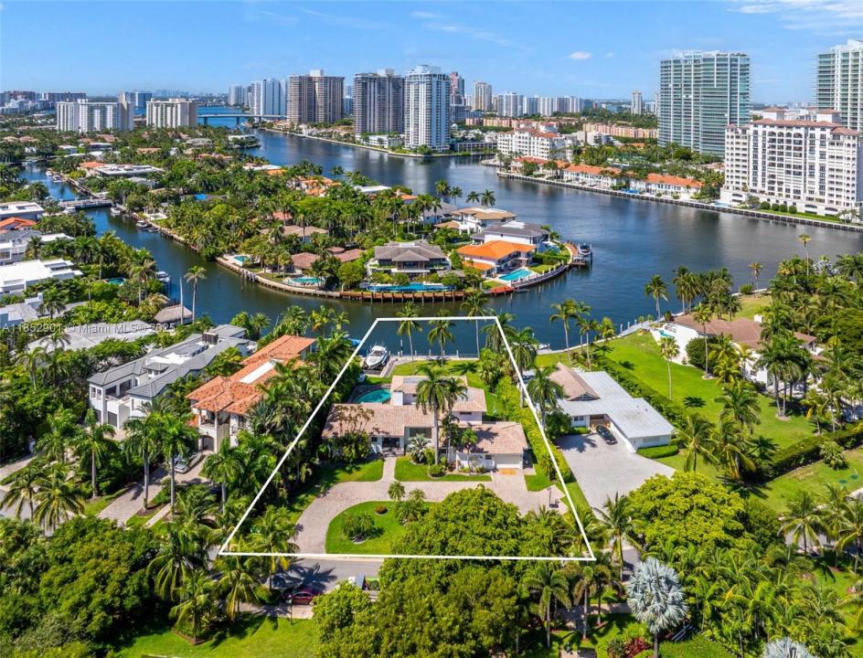 268 S Parkway, Golden Beach, Florida 33160, Amerika Birleşik Devletleri