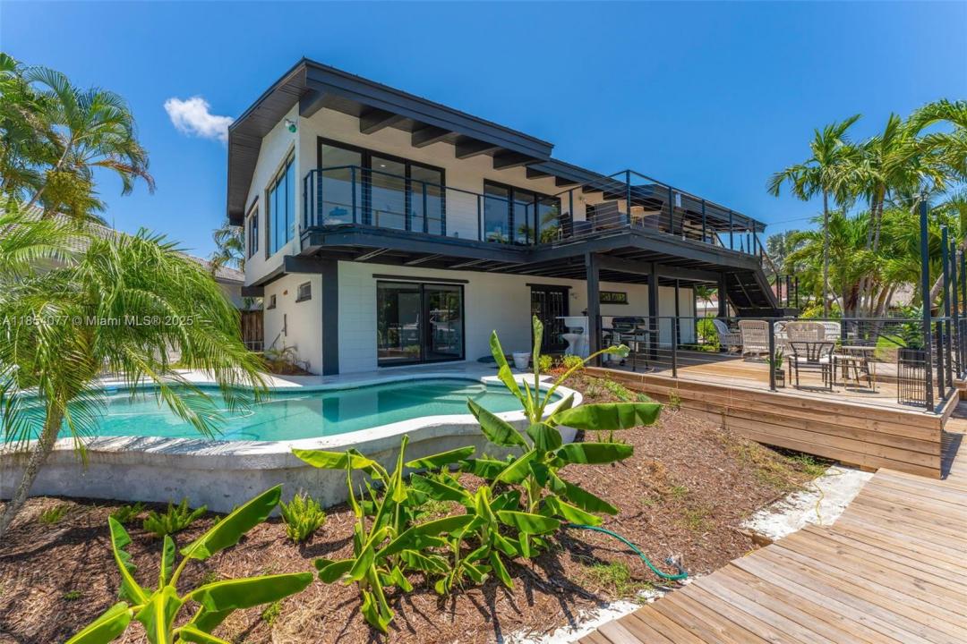 516 NE 6th Ave, Deerfield Beach, Florida 33441, Estados Unidos
