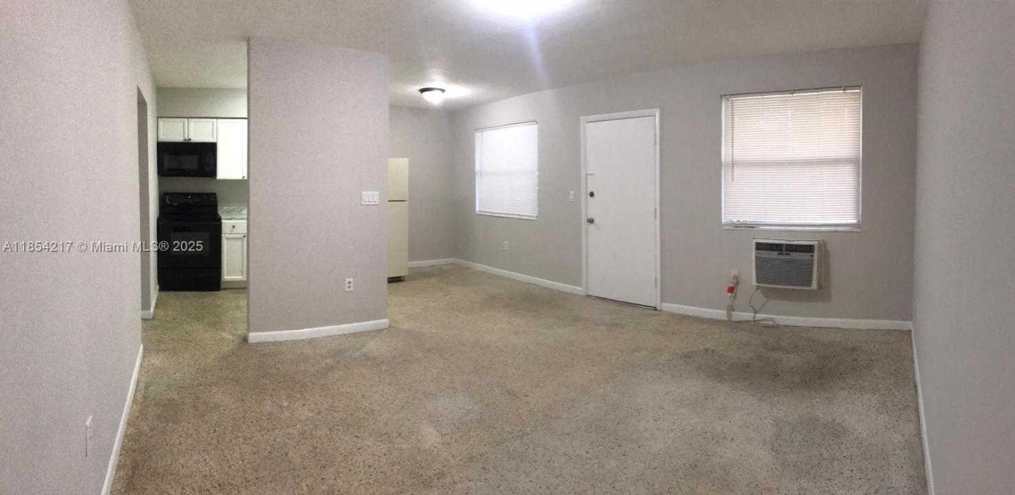 15940 NE 19th Pl 4, North Miami Beach, Флорида 33162, Соединенные Штаты