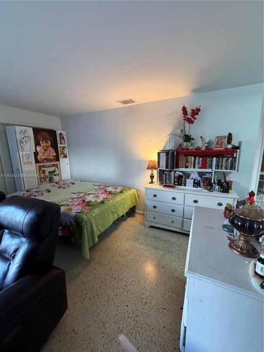110 Flagami Blvd, Miami, フロリダ 33144, アメリカ合衆国