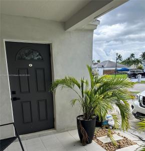 15401 SW 144th Ave A, Miami, Florida 33177, USA
