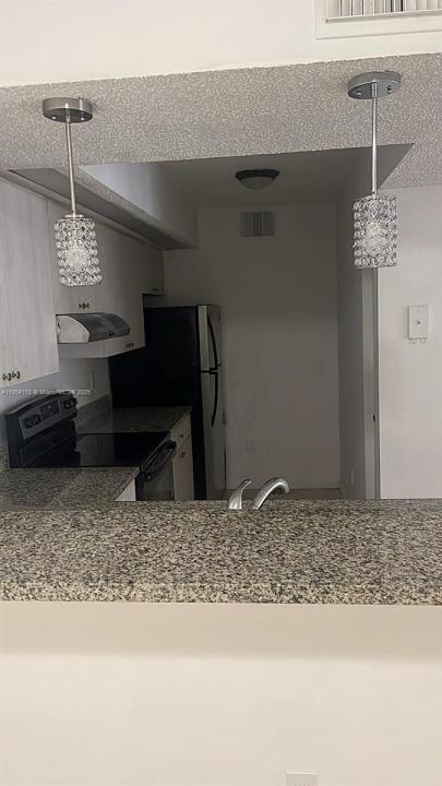 18880 NW 57th Ave 203, Hialeah, فلوريدا 33015, الولايات المتحدة