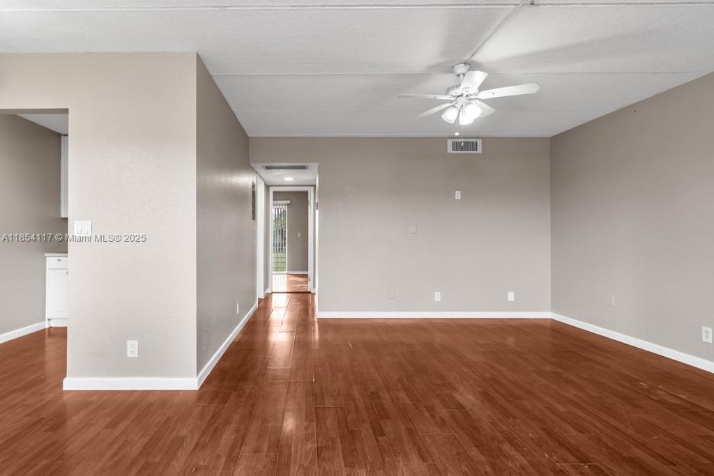 2200 Springdale Blvd 212, Palm Springs, Florida 33461