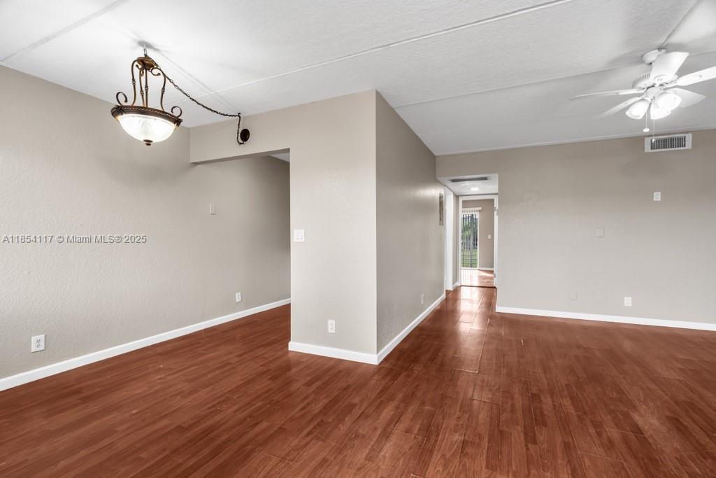 2200 Springdale Blvd 212, Palm Springs, Florida 33461