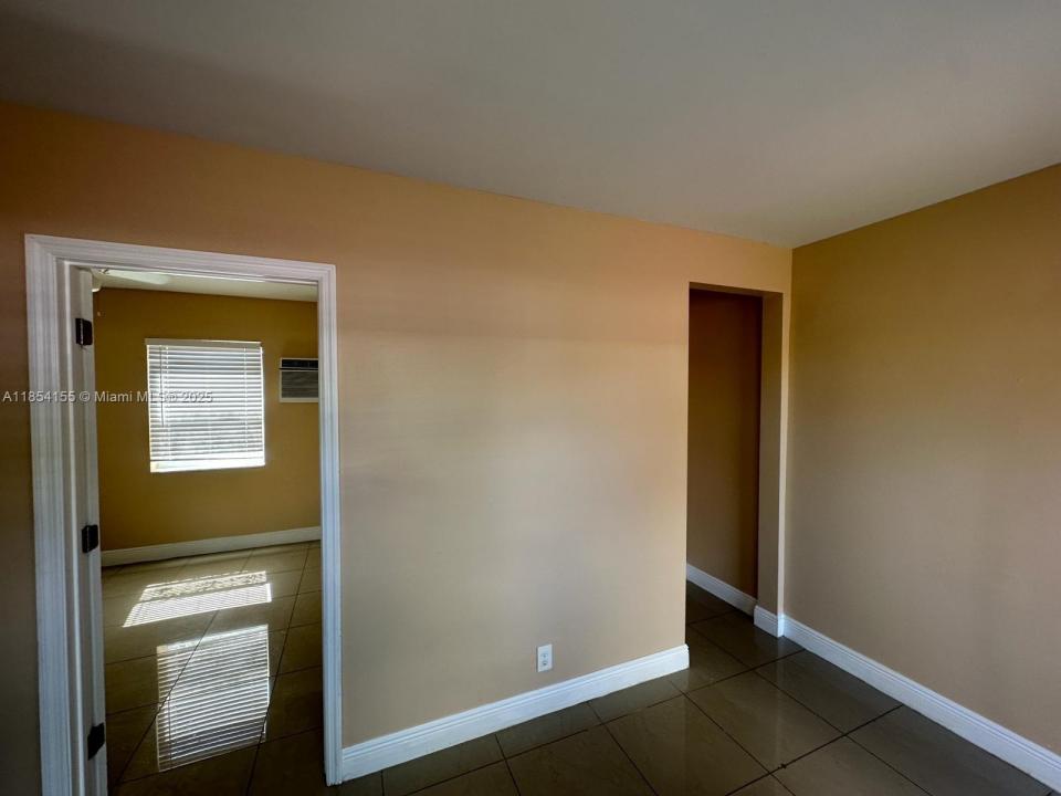 1909 Plunkett St 1, Hollywood, Florida 33020, Estados Unidos
