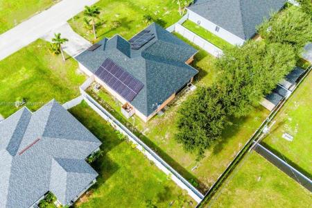 501 NE 24TH TER, Cape Coral, Florida 33909, USA