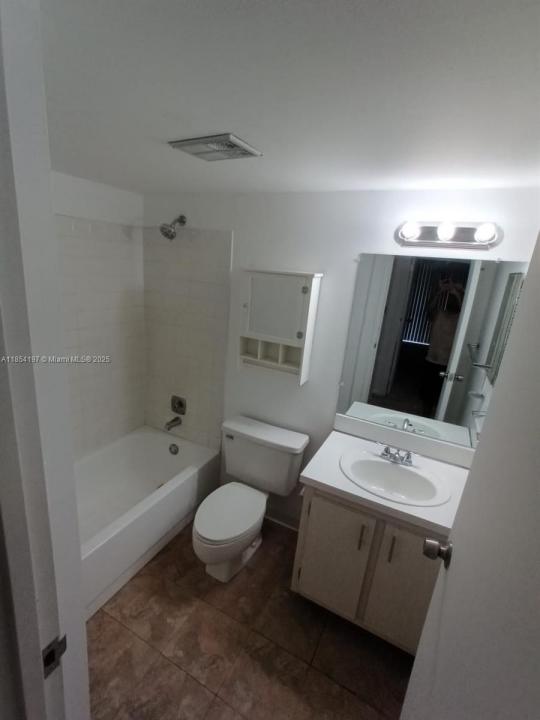 5835 Washington St 56, Hollywood, 플로리다 33023, 미국