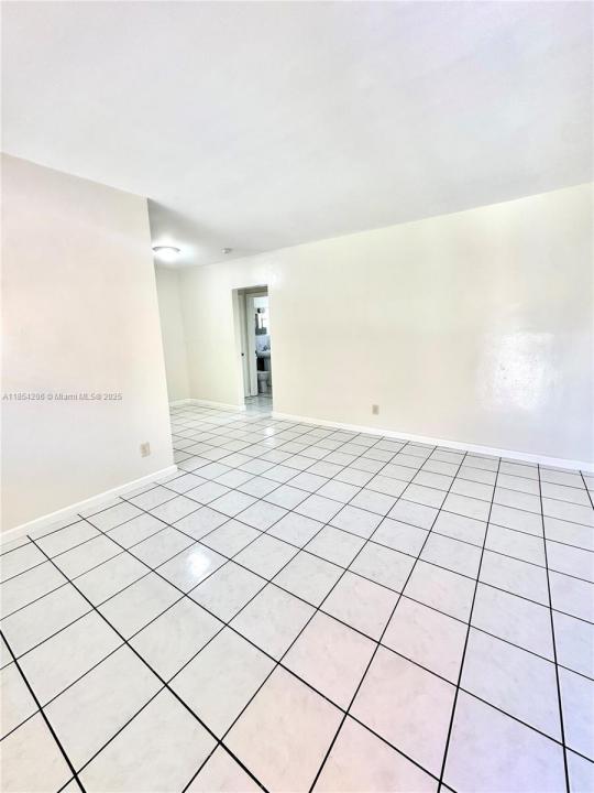15002 NE 11th Ct 2, Miami, Florida 33161