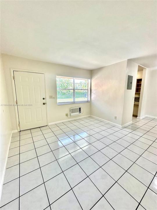 15002 NE 11th Ct 2, Miami, Florida 33161