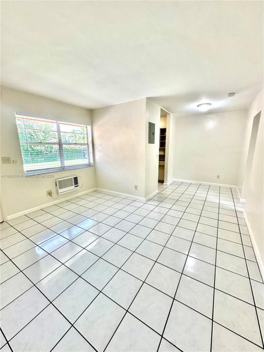 15002 NE 11th Ct 2, Miami, Florida 33161