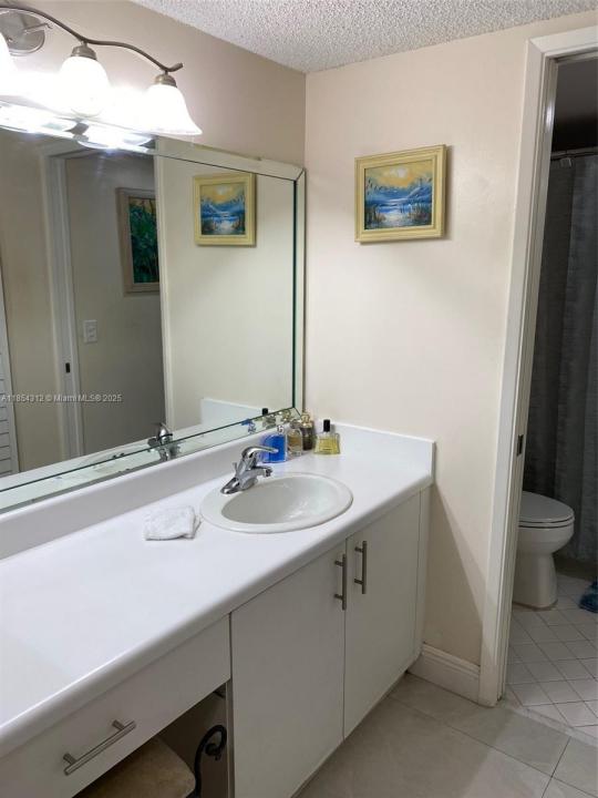 12955 SW 16th Ct 205M, Pembroke Pines, Floride 33027, États-Unis