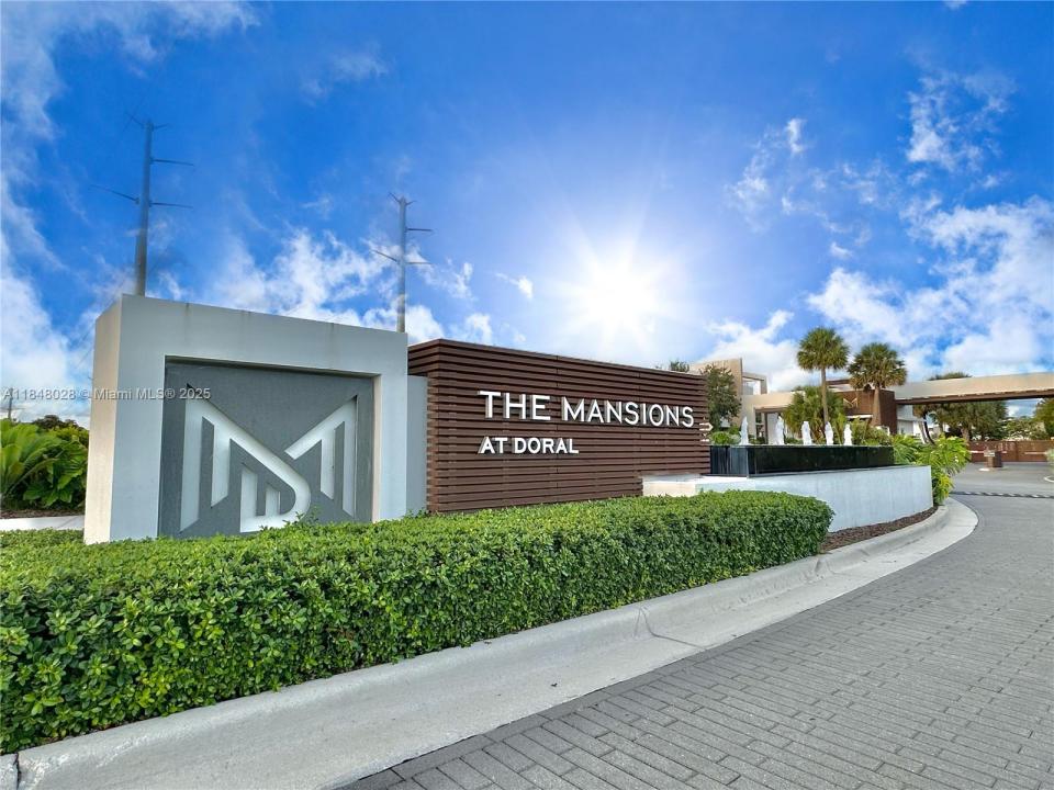 6811 NW 104th Ct 0, Doral, פלורידה 33178, ארצות הברית של אמריקה