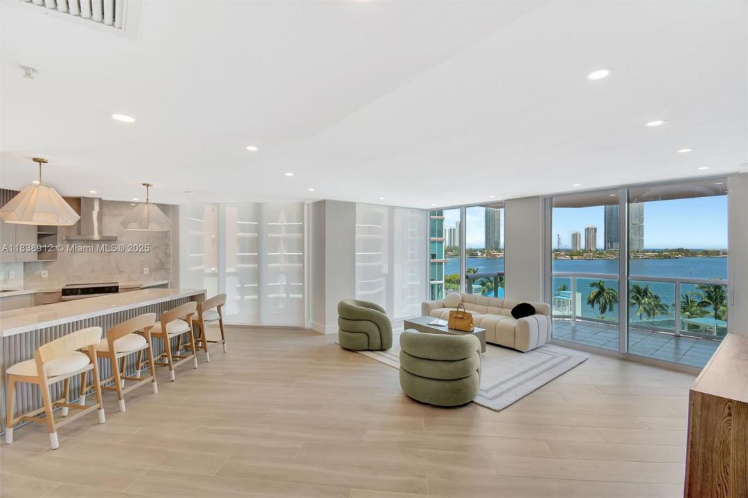 3370 Hidden Bay Dr 812, Aventura, Florida 33180, Stati Uniti