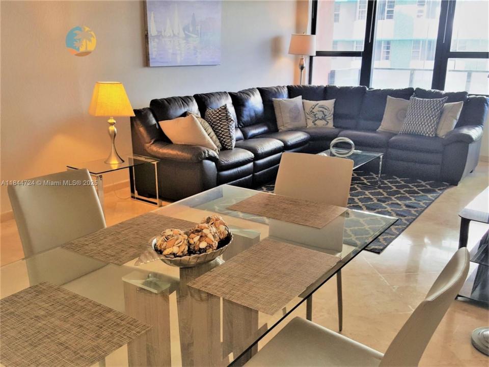5225 Collins Ave 510, Miami Beach, Florida 33140