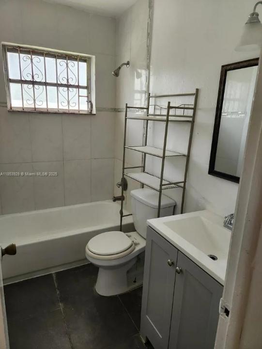 7631 NW 2nd Ct 1, Miami, Florida 33150