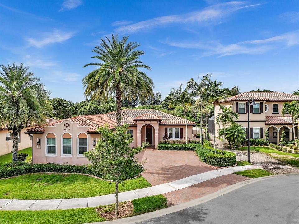 13220 SW 13th St, Davie, Floride 33325, États-Unis